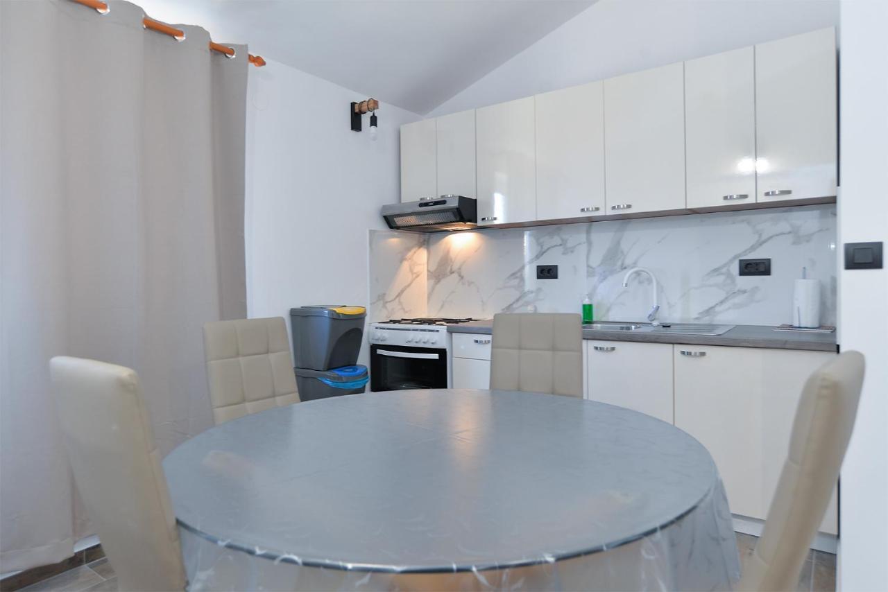 Apartments Elizabeta 1701 فاجانا المظهر الخارجي الصورة